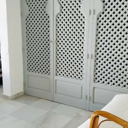 Andalusi *